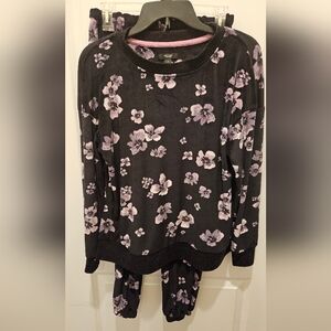 Women's Cozy Simply Vera Wang Floral Black and Pink PJ Set